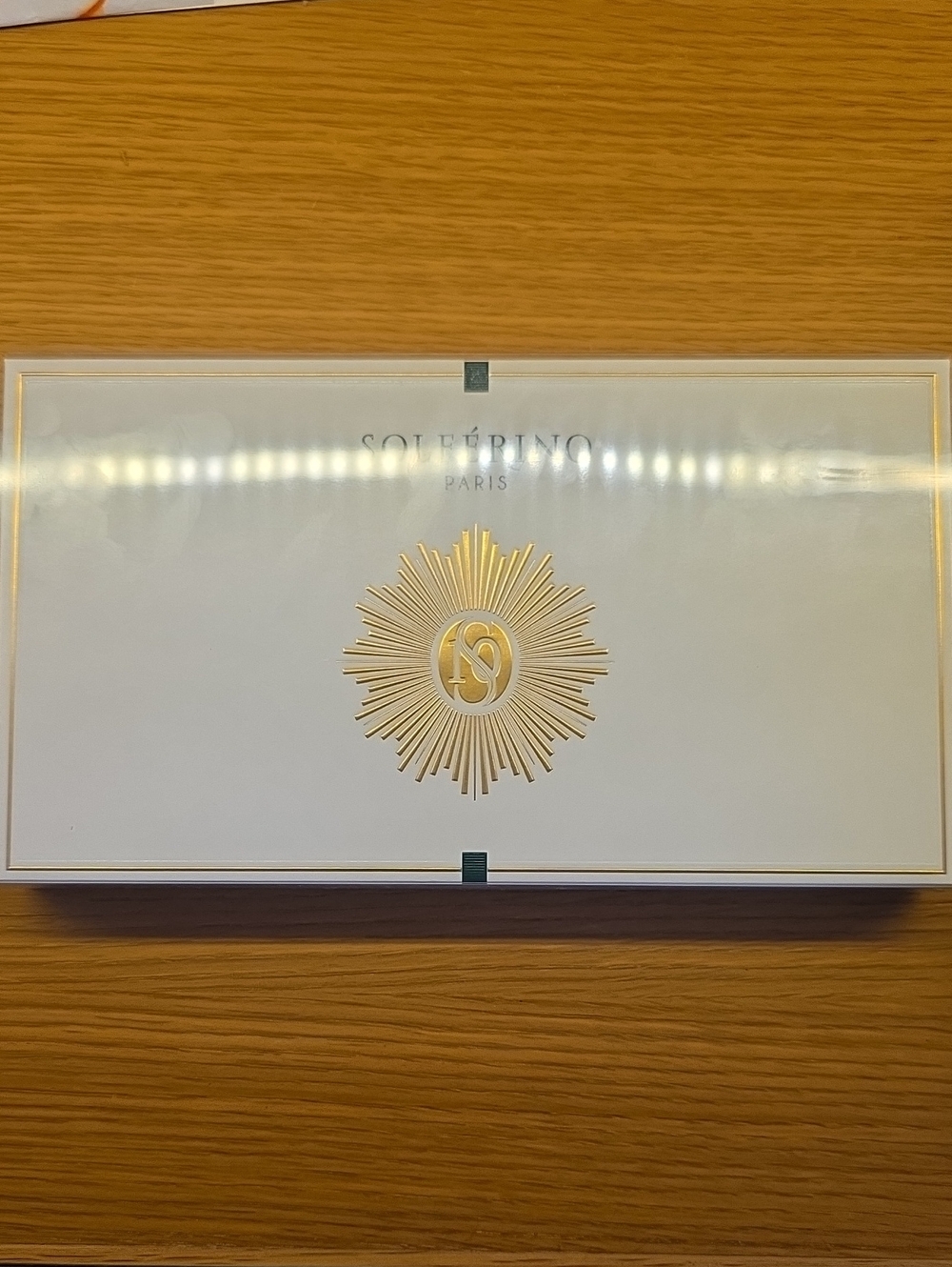 White & Gold Accessory Box